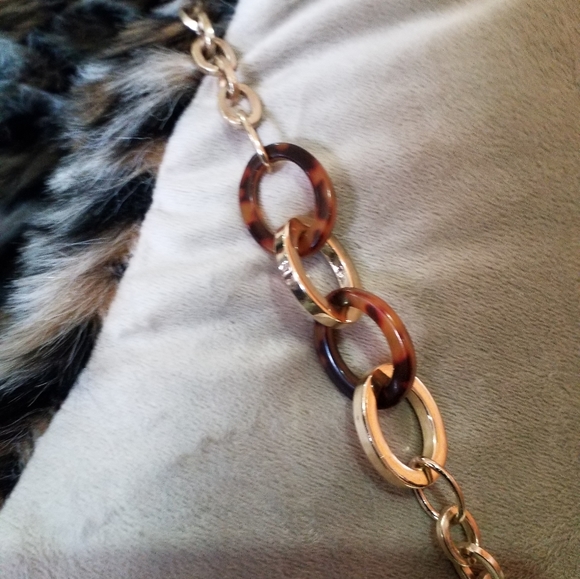 Dress Necklace - Picture 3 of 7